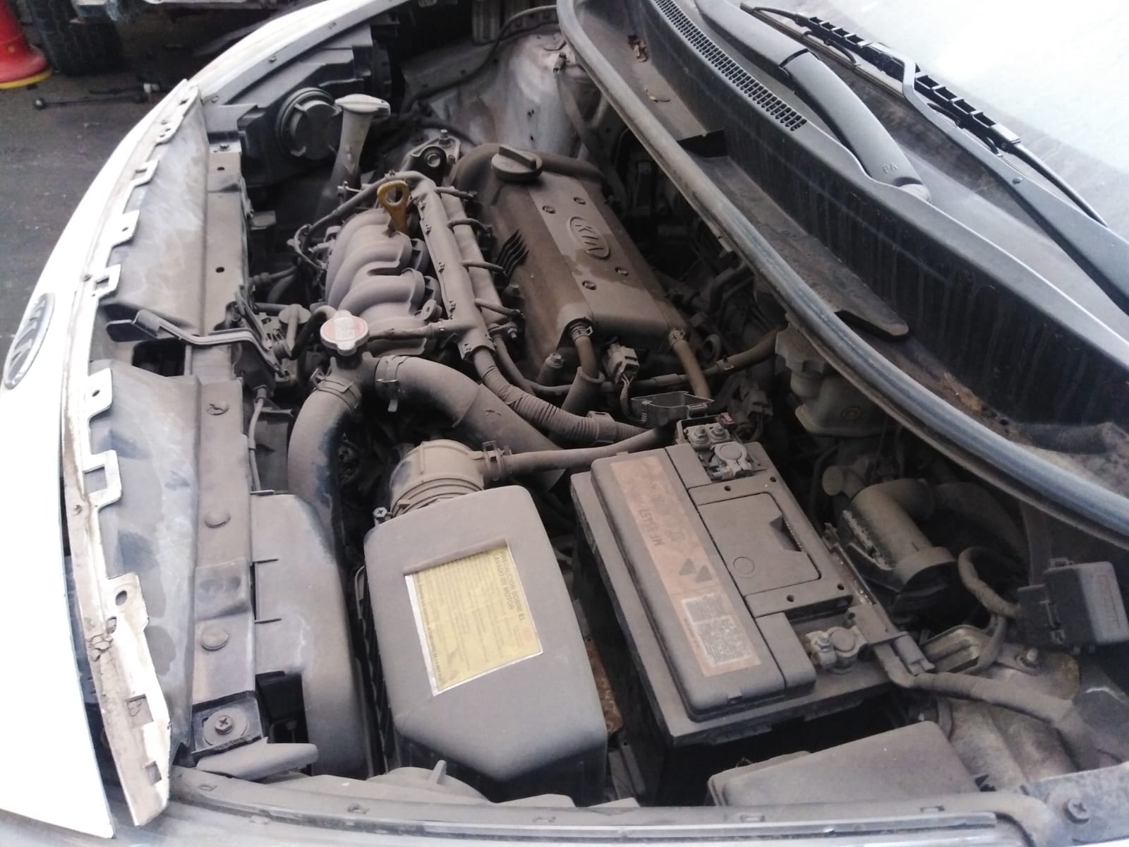  Kia RIO 2012    EN DESARME